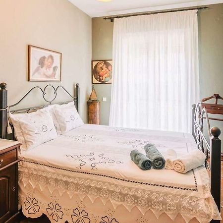 Gallery Home,Downtown, Ioannina. 외부 사진