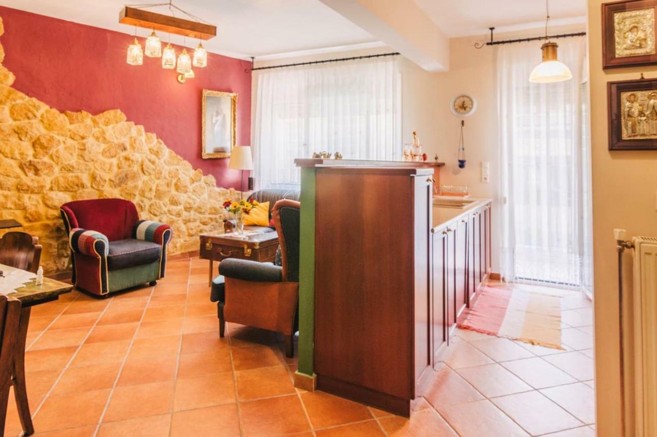 Gallery Home,Downtown, Ioannina. 외부 사진