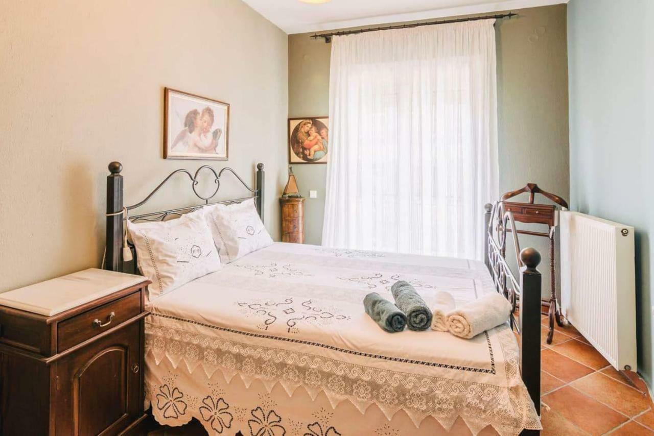Gallery Home,Downtown, Ioannina. 외부 사진